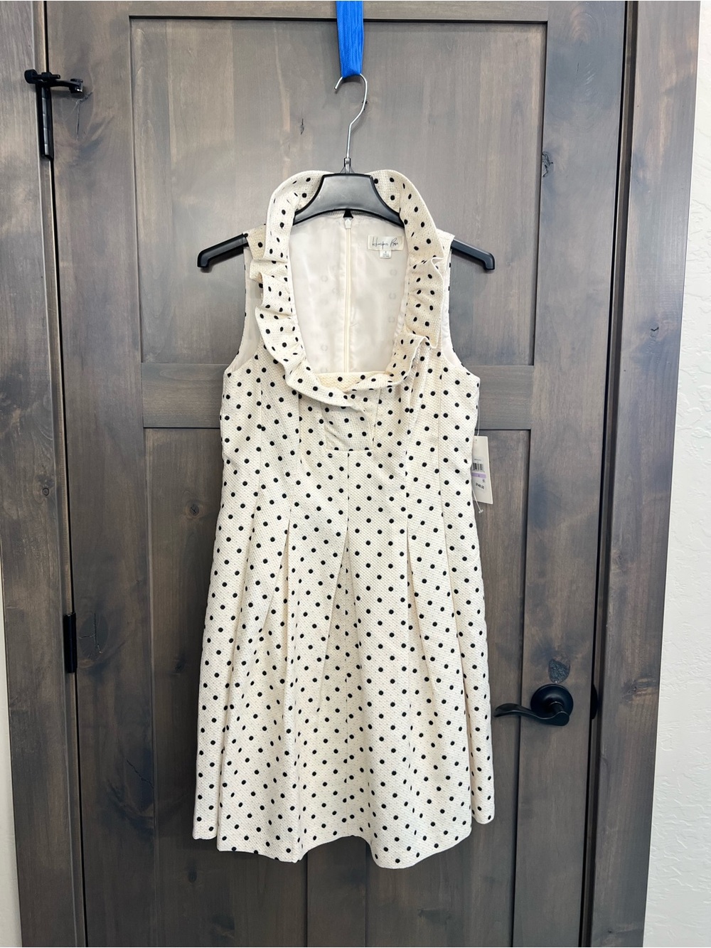Sleeveless Textured Cream Polka Dot Ruffle Front Dress - Picture 10 of 10